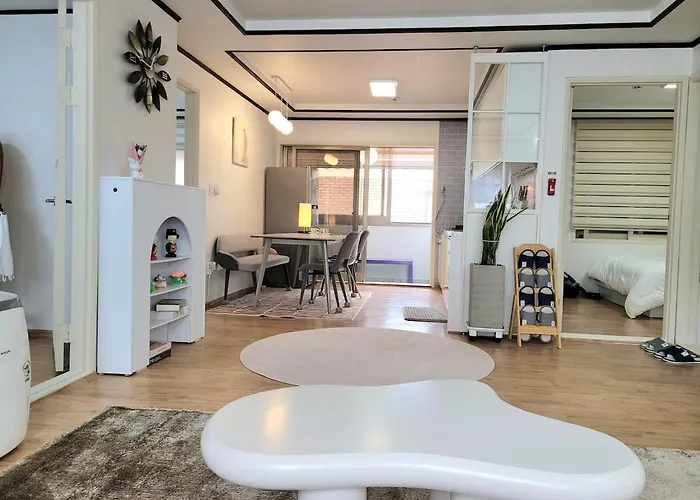 Hanion Apartment