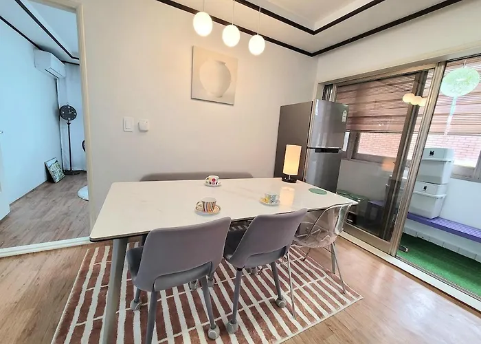 Hanion Apartment *